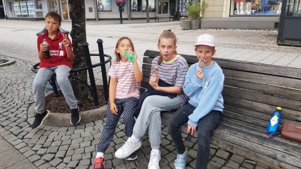 9c95ceb7-d655-4064-8380-e4447e37b26d